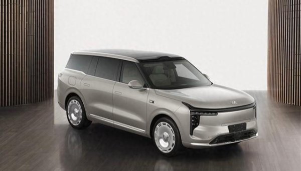 派生资本 智己LS9前瞻：纯电续航里程318km 或售30.99万元起